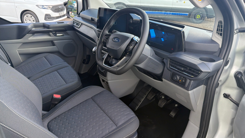 Ford Transit Custom 280 L1 Diesel Fwd 2.0 EcoBlue 136ps H1 Van Limited